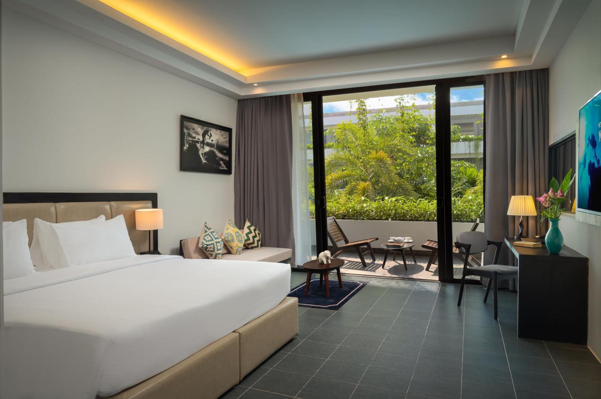 Eightfold Urban Resort เสียมราฐ ภายนอก รูปภาพ Deluxe Room